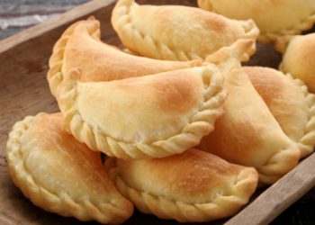 Аргентинские эмпанадас с мясом