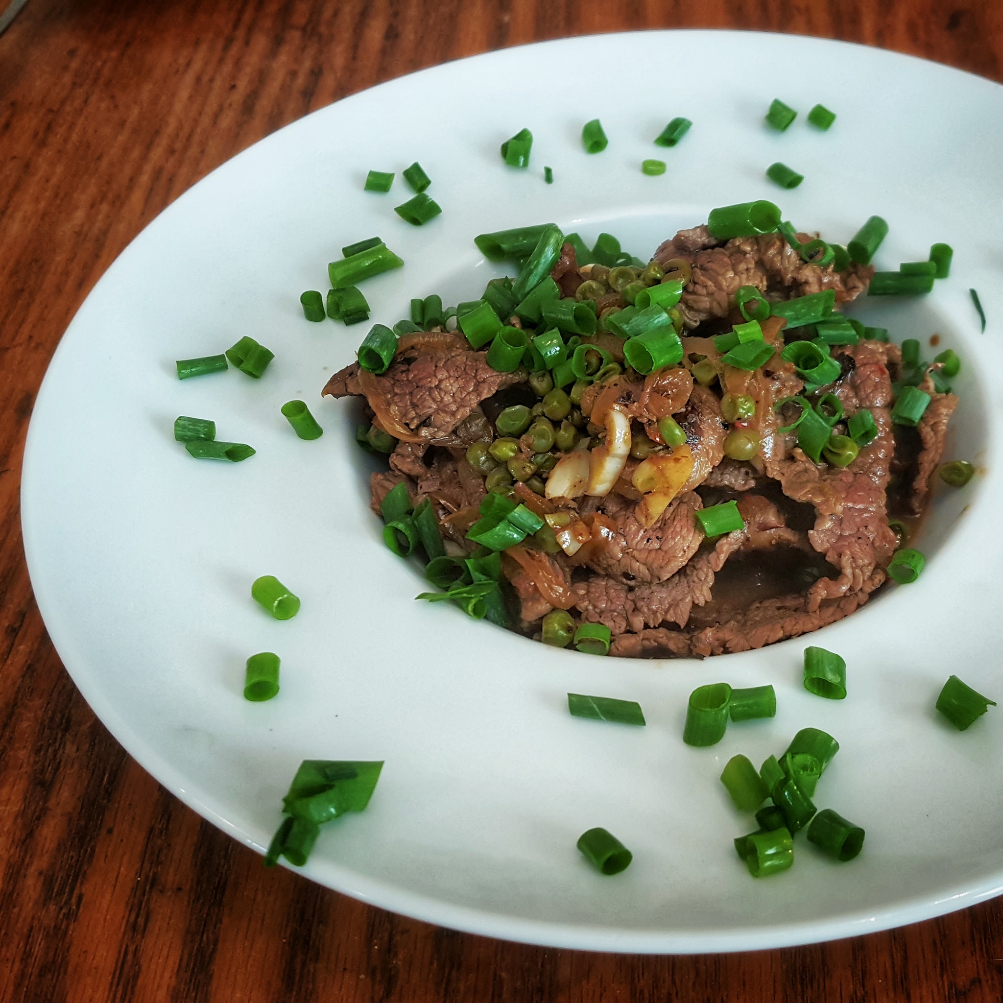 Рецепт: Шаурма из пиканьи с луком и молодым горошком. | Кулинарные заметки